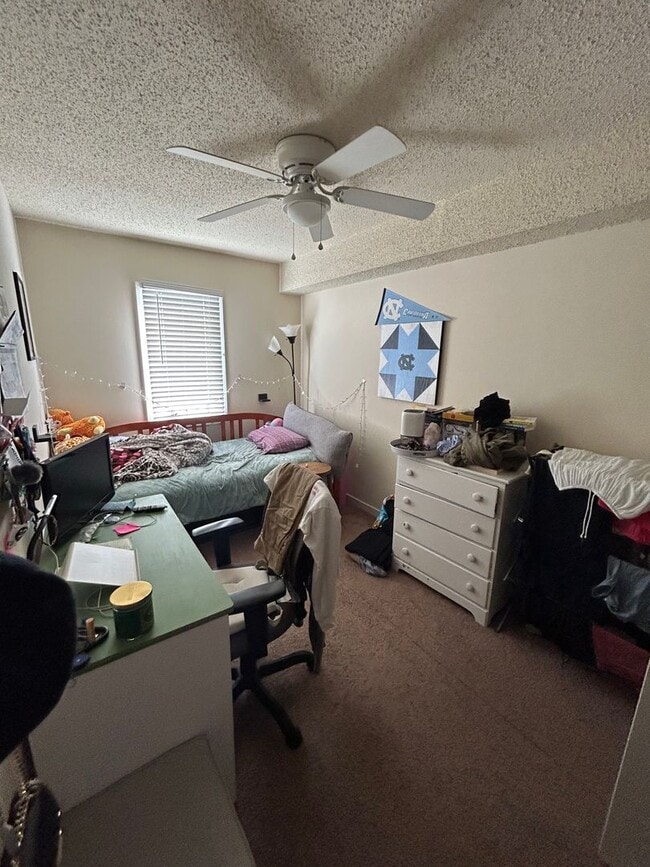 Foto del edificio - Chapel Hill - Mill Creek 4BR/2BA Condo AVA...