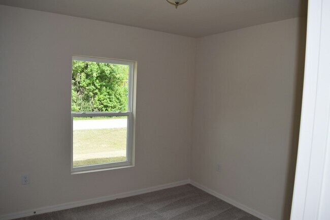Foto del edificio - 12481 Mizell Ave