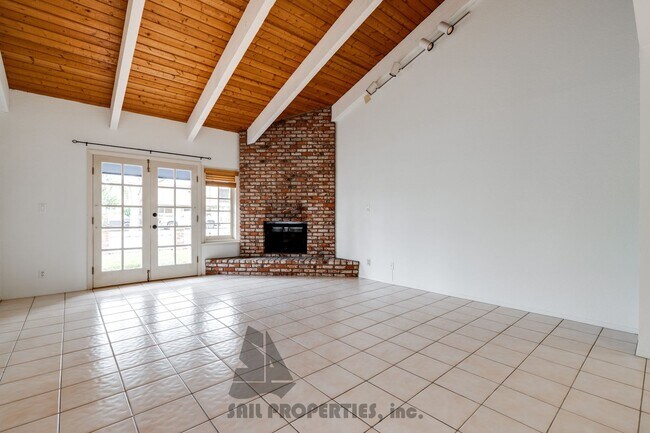 Foto del edificio - 1012 Delaware St