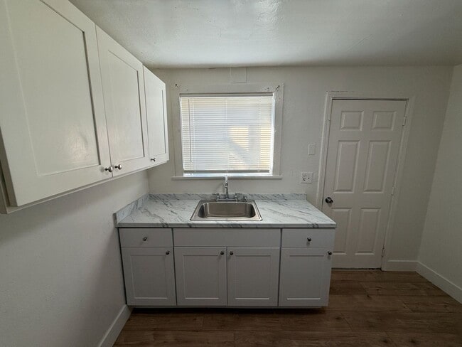 Foto del edificio - Lacy St.