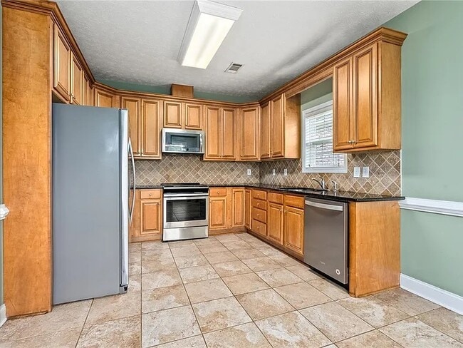 Building Photo - 1317 Tulip Ct