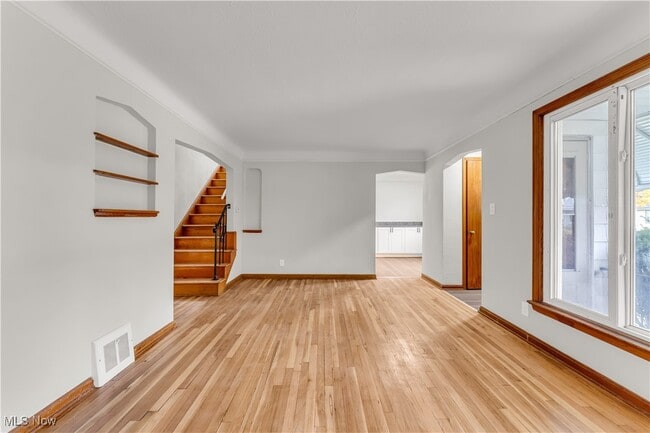 Building Photo - 5053 Philip Ave