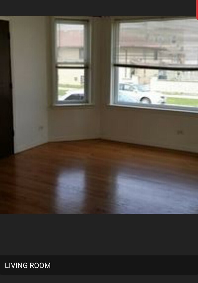 Living Room - 4657 W 64th St
