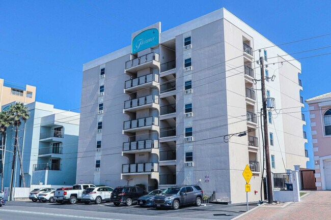 Building Photo - 5605 Gulf Blvd