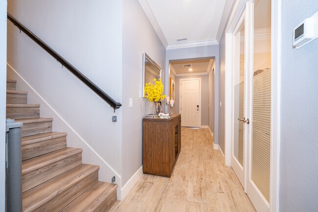 Building Photo - 10364 Shive Island Ct