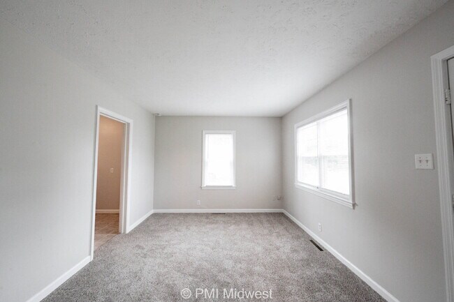 Foto del edificio - "Charming 3-Bed Home in Indianapolis – Coz...