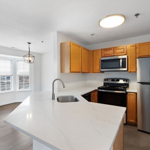 Building Photo - Station Court at Berkeley Heights