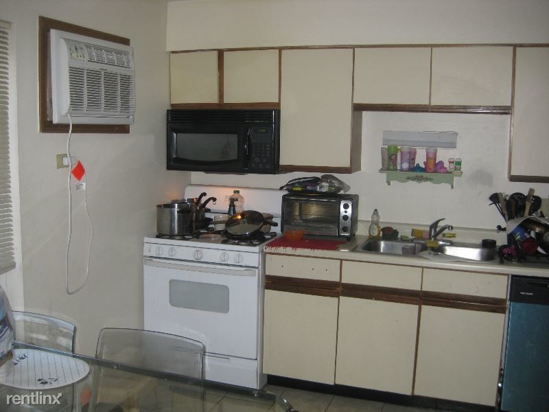 Building Photo - 2 br, 1 bath Apartment - 2304 Century Point