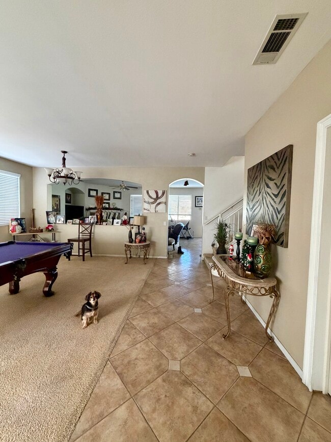 Foto del edificio - 10095 Kings Ct