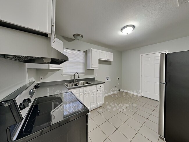 Foto del edificio - 3309 Prairie Ave