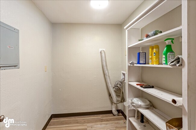 Foto del edificio - 14523 Wilderness Rim Rd