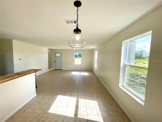 Foto del edificio - 11490 NE 30th St