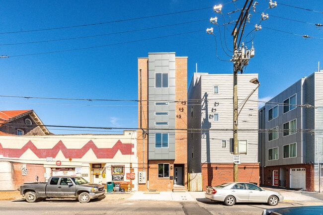 Building Photo - 1331 S 17th St