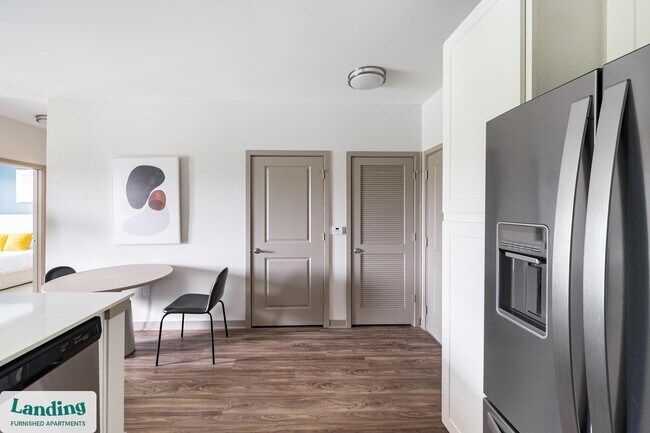 Building Photo - 151 E Blount Ave