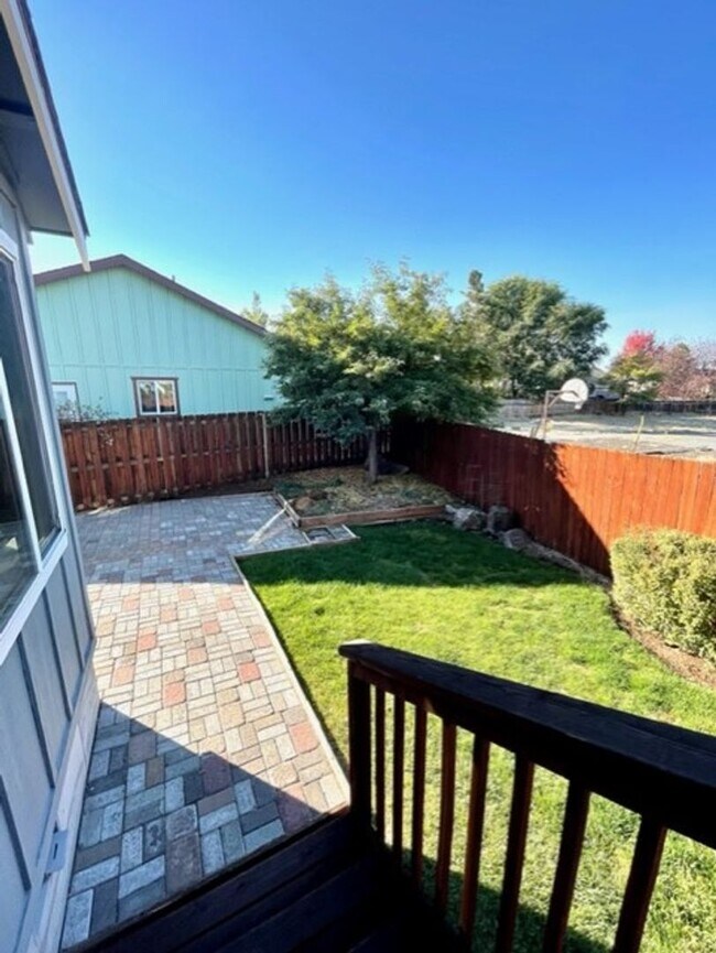 Foto del edificio - Single level home in NE Bend with great up...
