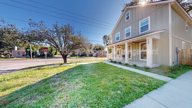 Building Photo - 966 Ingleside Ave