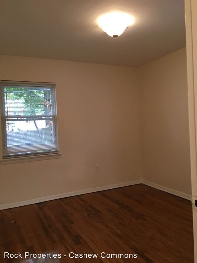 Building Photo - 53 Bross Pl