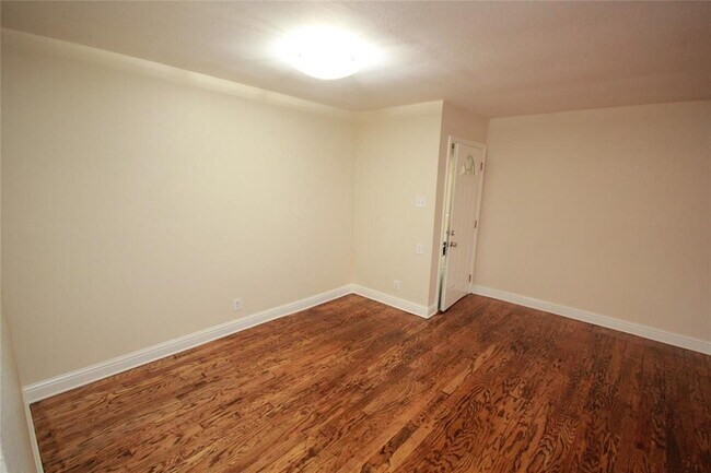 Foto del edificio - 19707 Hunt Lake Ln