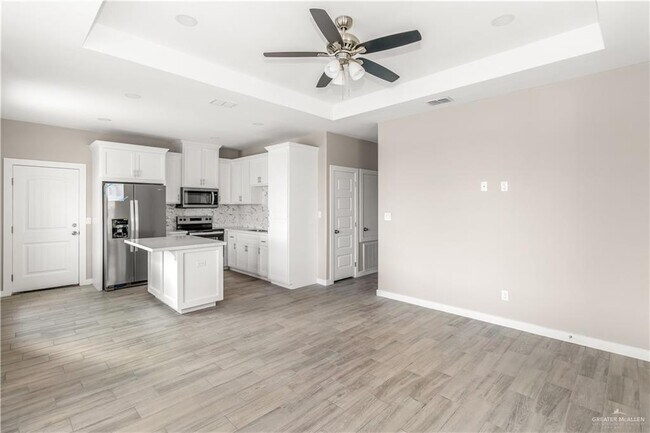 Foto del edificio - 3056 Stark Rd