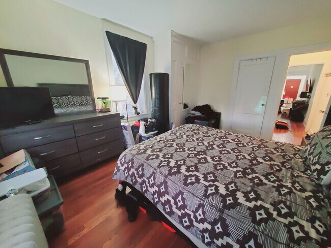 Foto del edificio - 641 Summer St