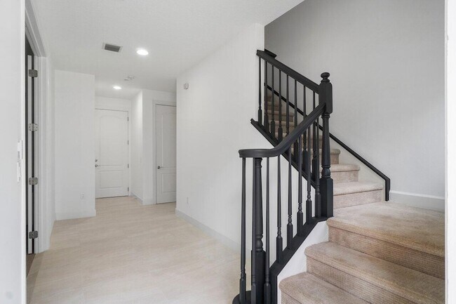 Foto del edificio - 4886 NW 16th Ave