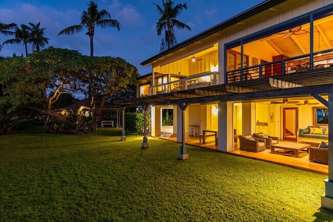 Building Photo - Maluhia Beach House: Private Beachfront Getaway w/ Lanai & Ocean Views