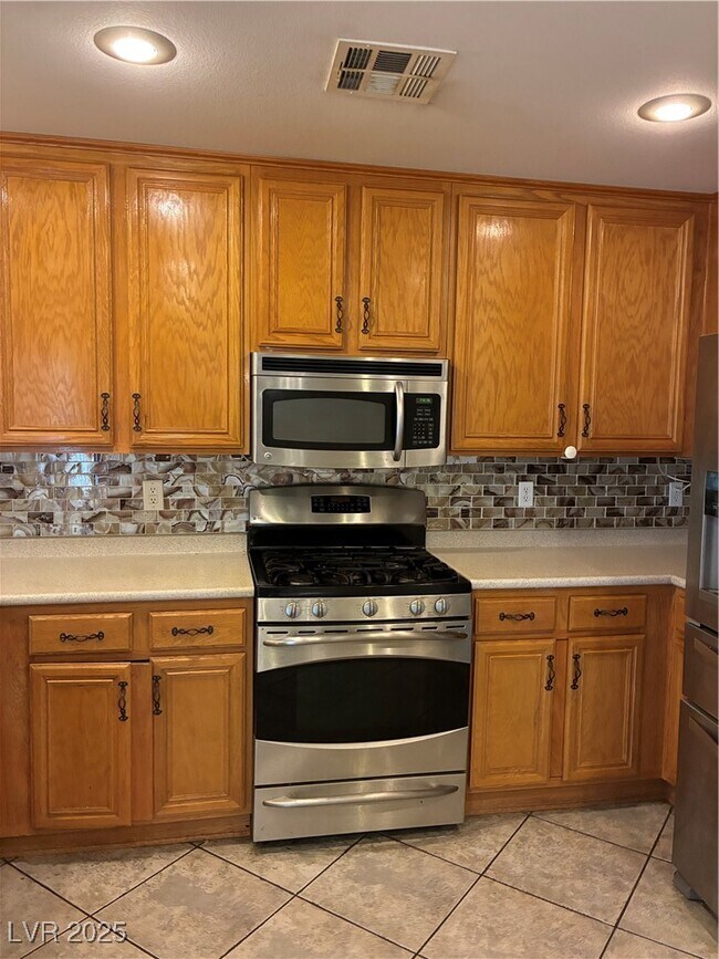 Foto del edificio - 11135 Verismo St