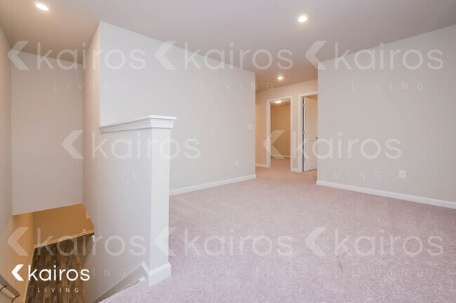 Building Photo - 7549 Congregation St