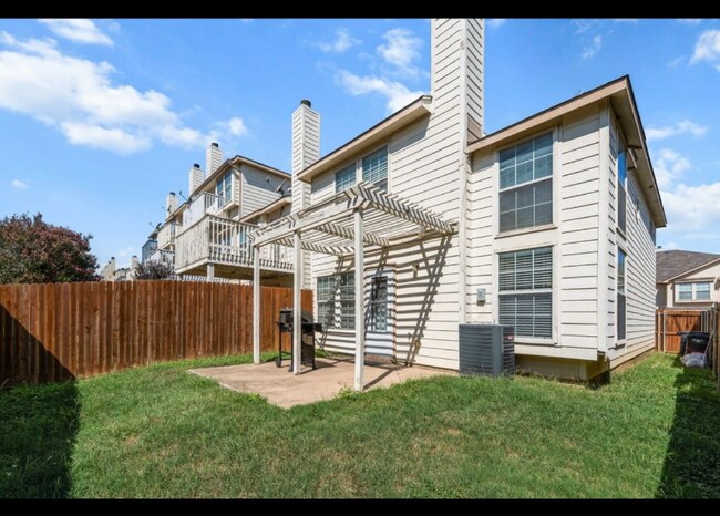 Photo - 12626 Bay Ave Townhome