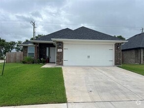 Building Photo - 1601 Aleia Cv