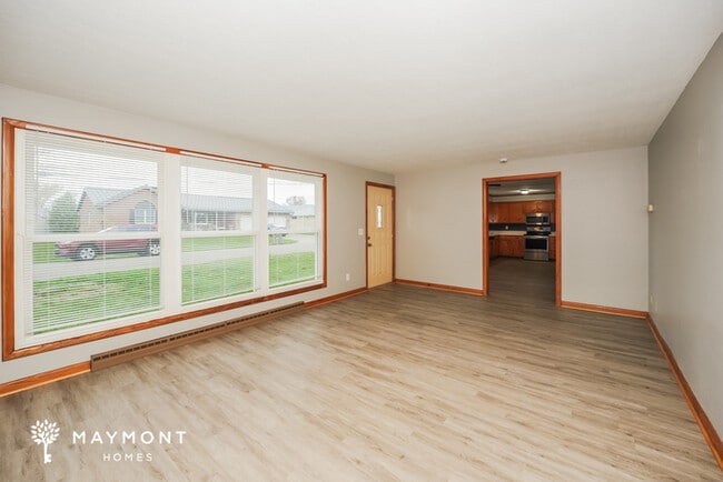 Foto del edificio - 572 6th St NW