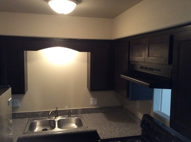 Foto del edificio - 2402 W Brooks St