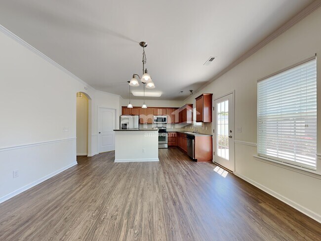 Foto del edificio - 5694 Misty Hill Cir