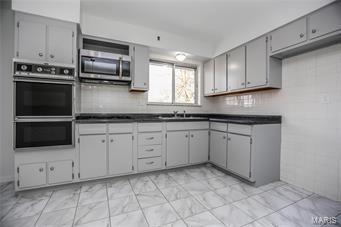 Foto del edificio - 477 Keller Drive, Arnold, MO, 63010