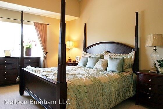 Building Photo - 5800-5850 Burnham Ave
