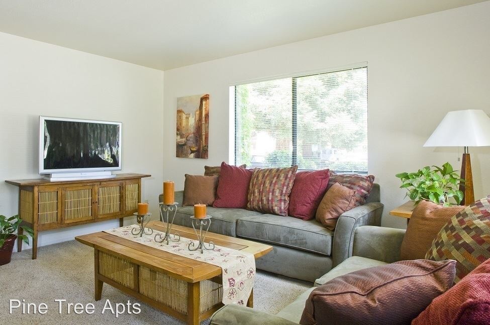 Primary Photo - 47-530-893-8647 Cobblestone Dr