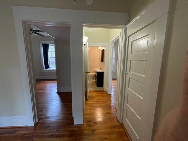 Foto del edificio - 421 Duke St SW