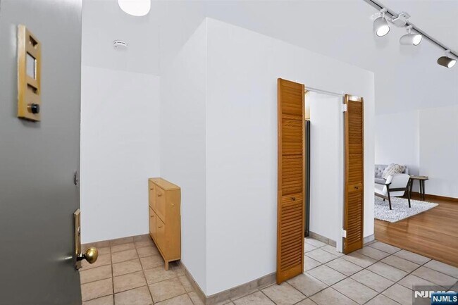 Foto del edificio - 301 Beech St