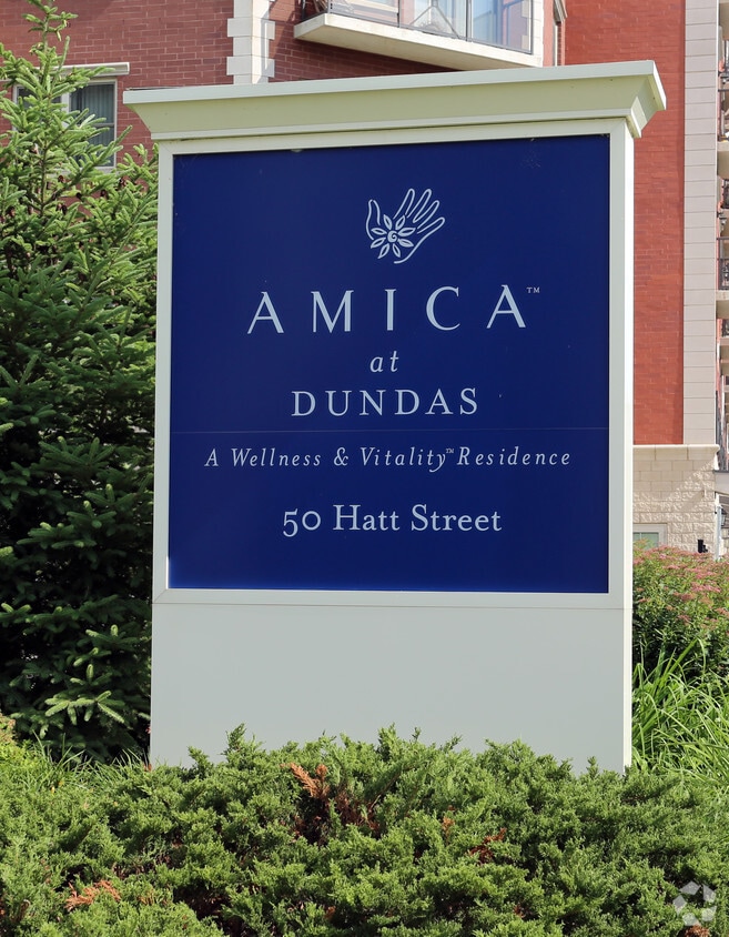 Amica of Dundas Apartments 50 Hatt St Hamilton, ON