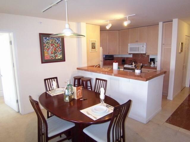 Building Photo - 2 bedroom in San Francisco CA 94109