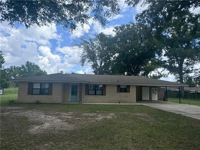 Foto principal - 208 Camellia Ave