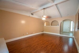Building Photo - 2613 Pebblebrook St