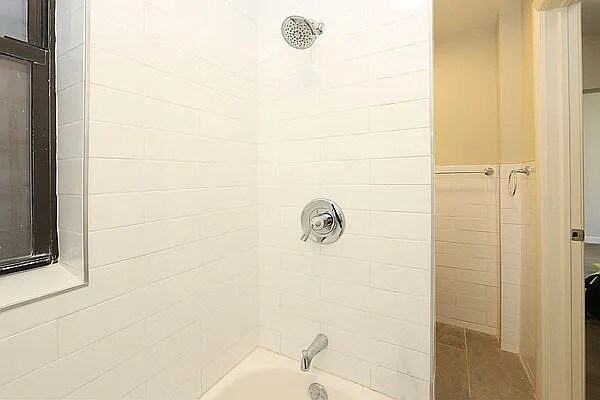 Building Photo - 301 W 154th St