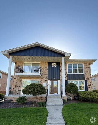 Building Photo - 4508 Elm Ave