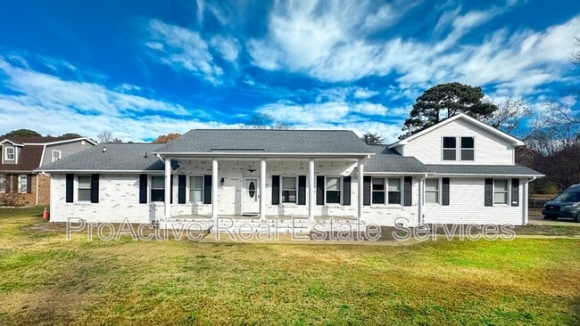 Building Photo - 5100 Shenstone Dr