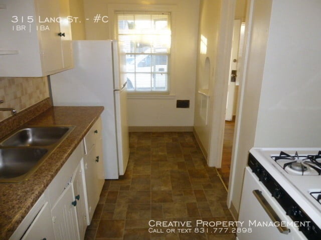 Foto del edificio - 1 Bedroom Apartment in Salinas, CA