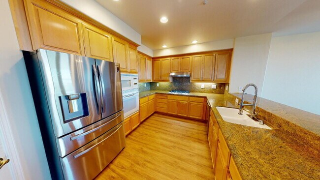 Foto del edificio - 123 Warbler Ln