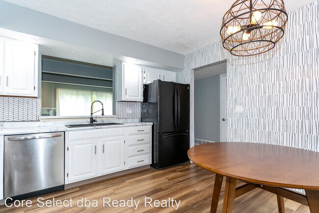 Building Photo - 2 br, 1.5 bath House - 6912 Avery Rd