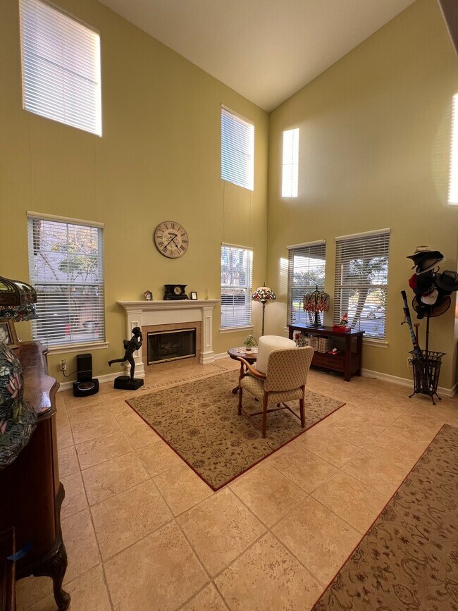 Foto del edificio - 1482 Antioch Ave