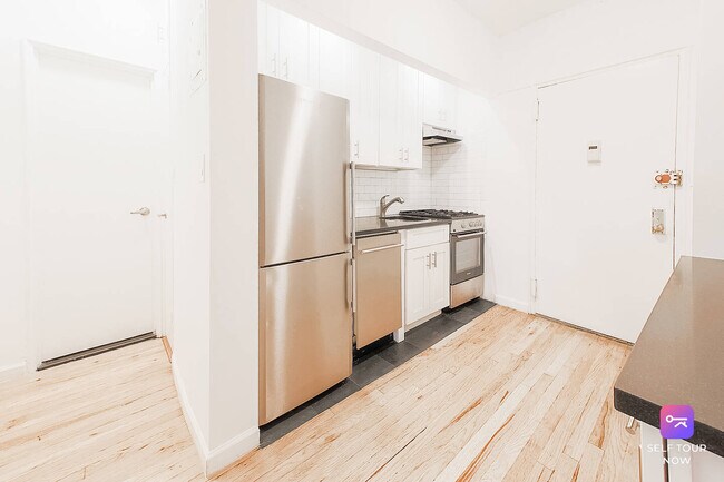 Foto del edificio - 354 E 83rd St